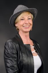 phinephoto-berlin-portrait-frau-hut